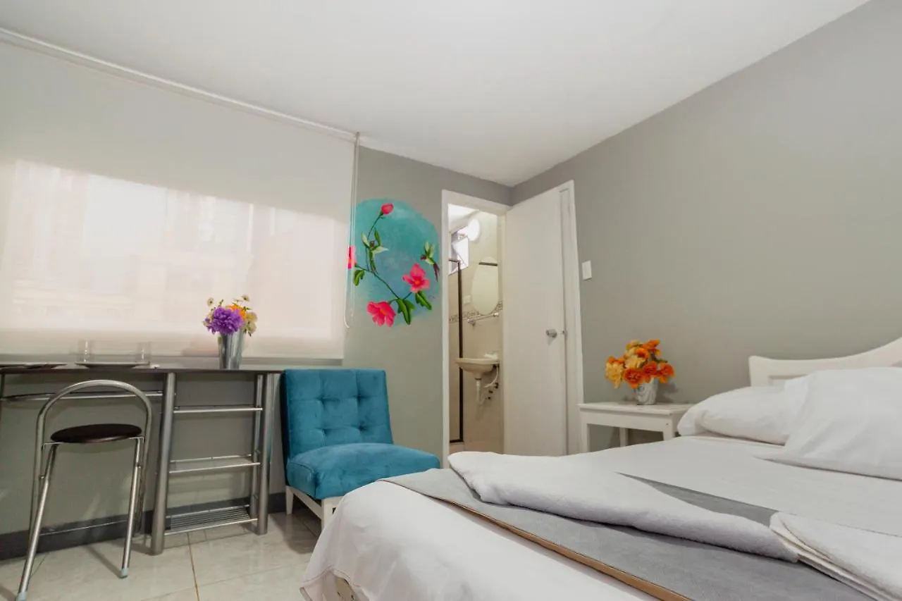 Apartasuites & Hotel Bogota Teusaquillo 3*,